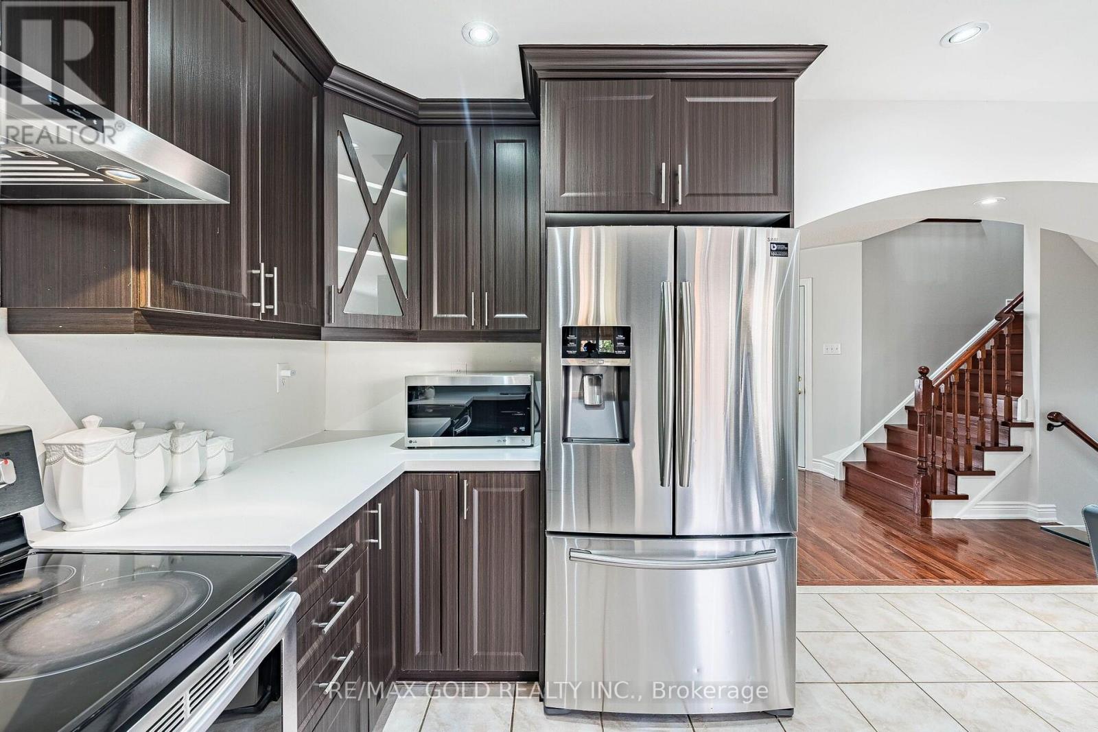 21 EDENVALLEY ROAD - 13
