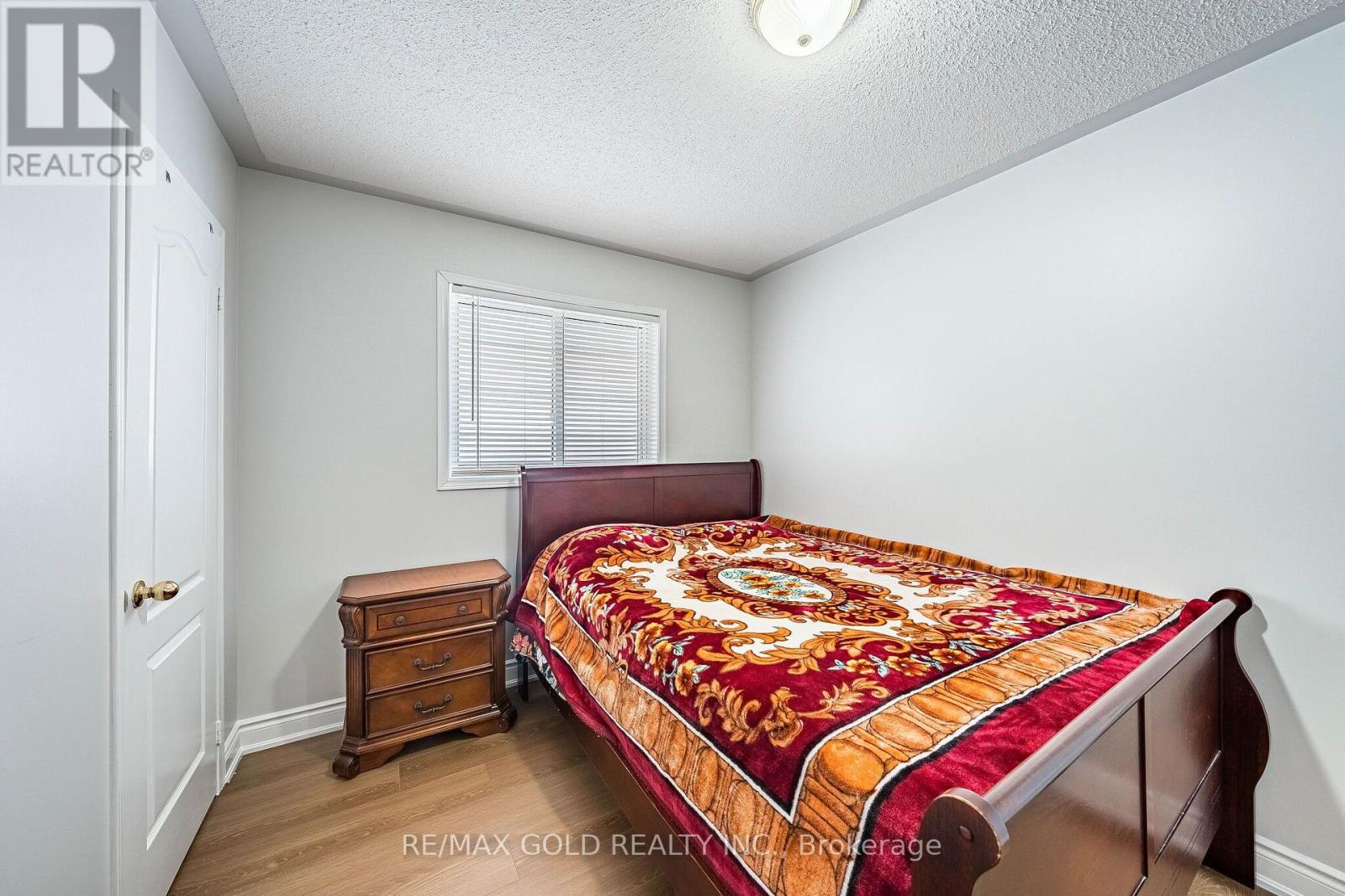 21 Edenvalley Road, Brampton, ON photo 25