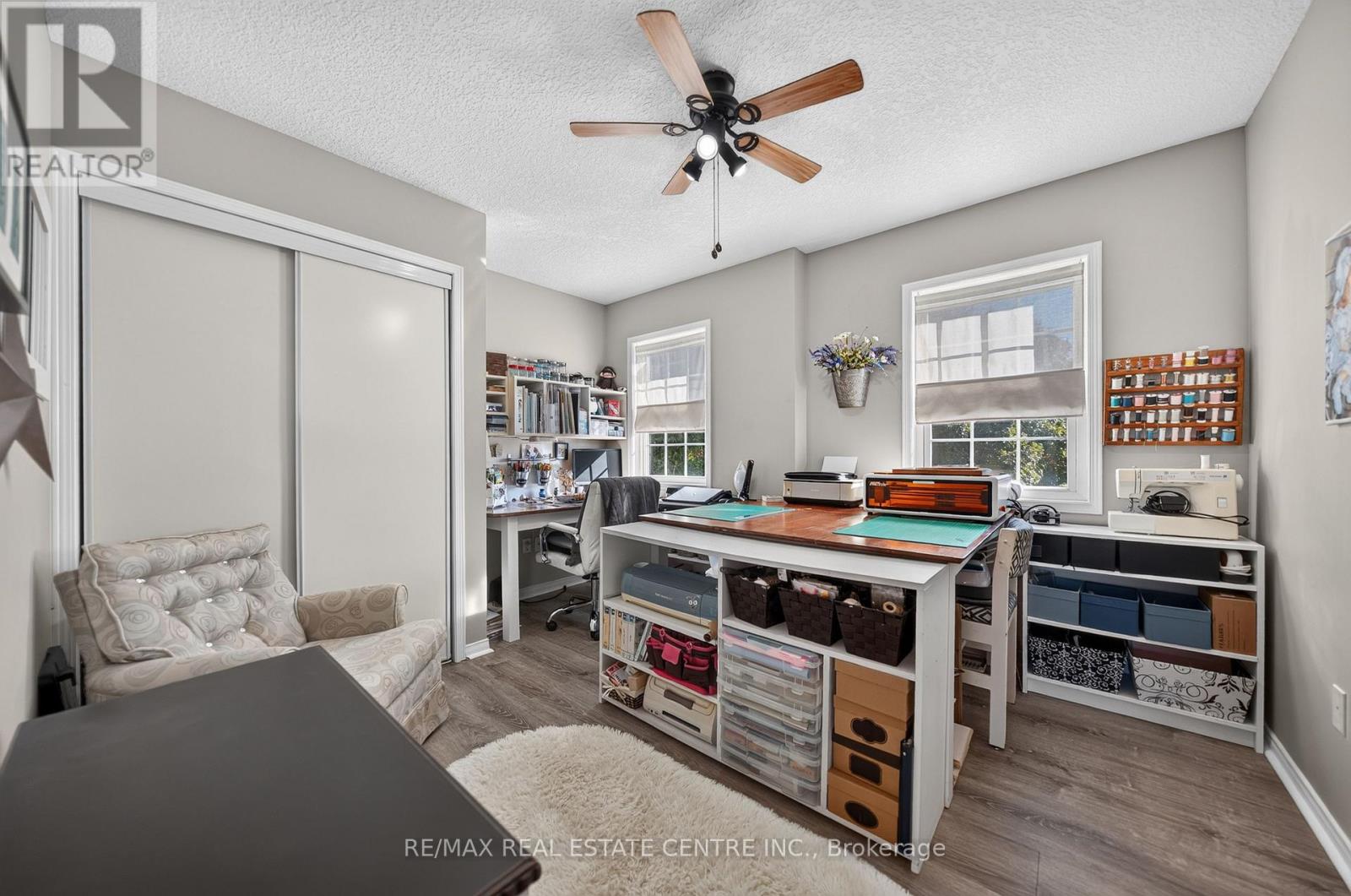 6 MATHEWS Court, Brantford, ON photo 35