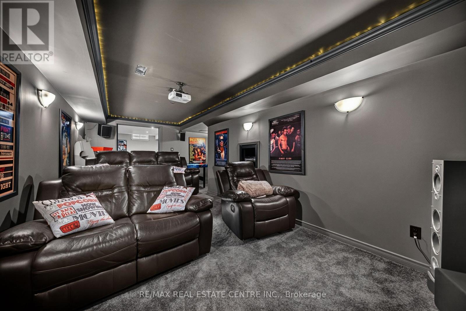 6 MATHEWS Court, Brantford, ON photo 47
