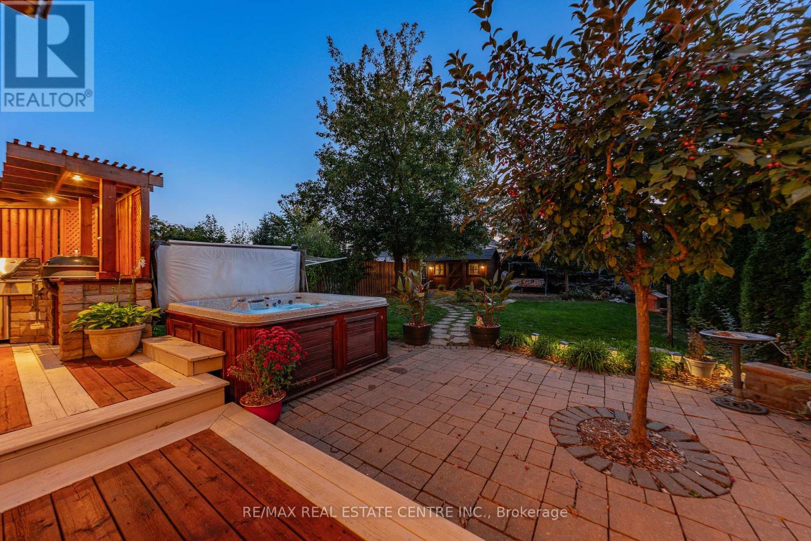 6 MATHEWS COURT, Brantford — photo 7