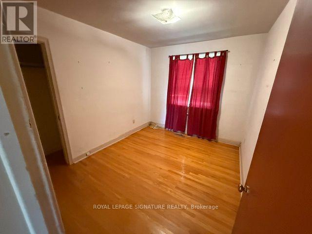 16 Hoshlega Drive, Toronto, ON photo 12