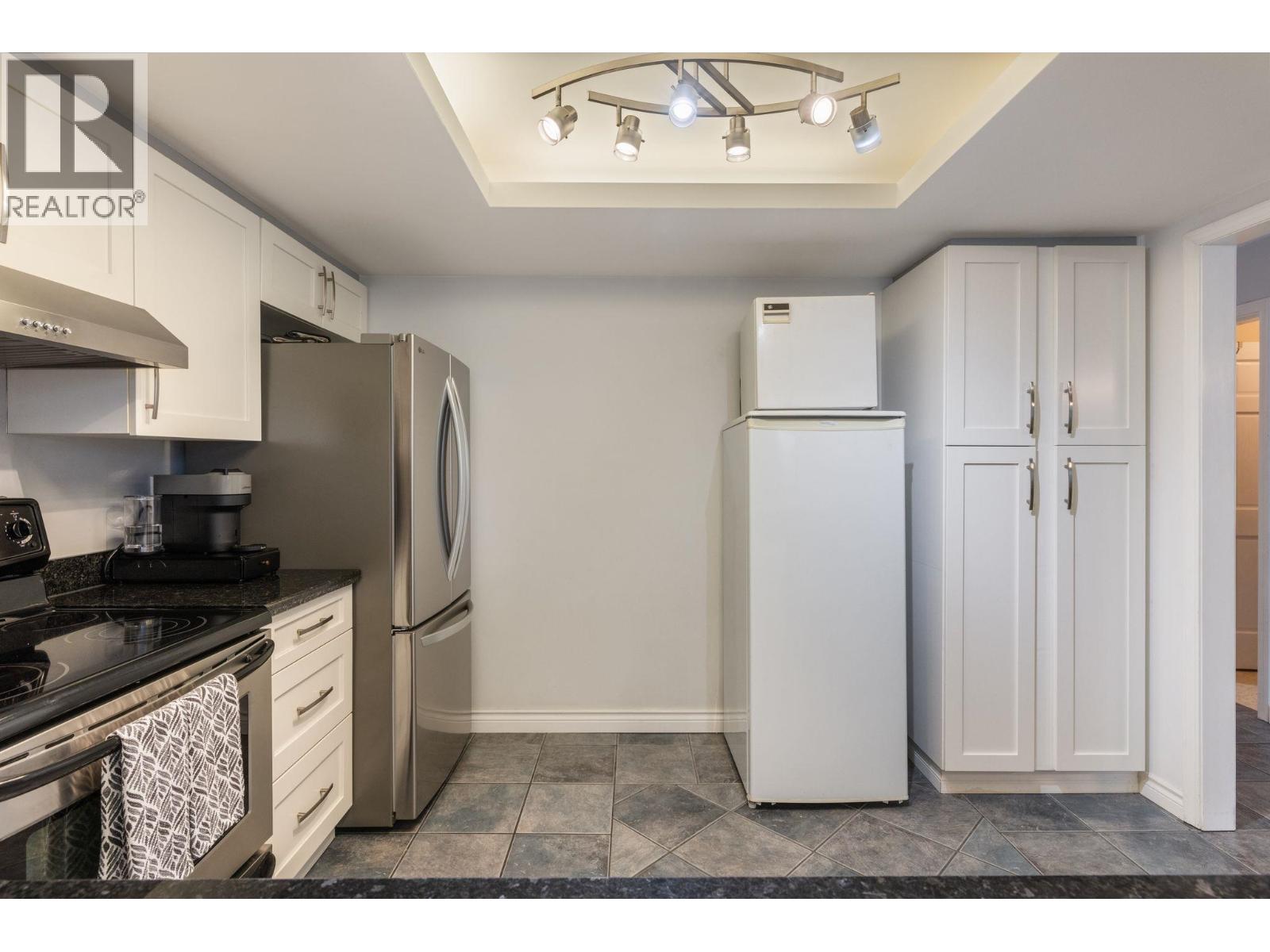 Photo of 204 1220 W 6TH AVENUE 22