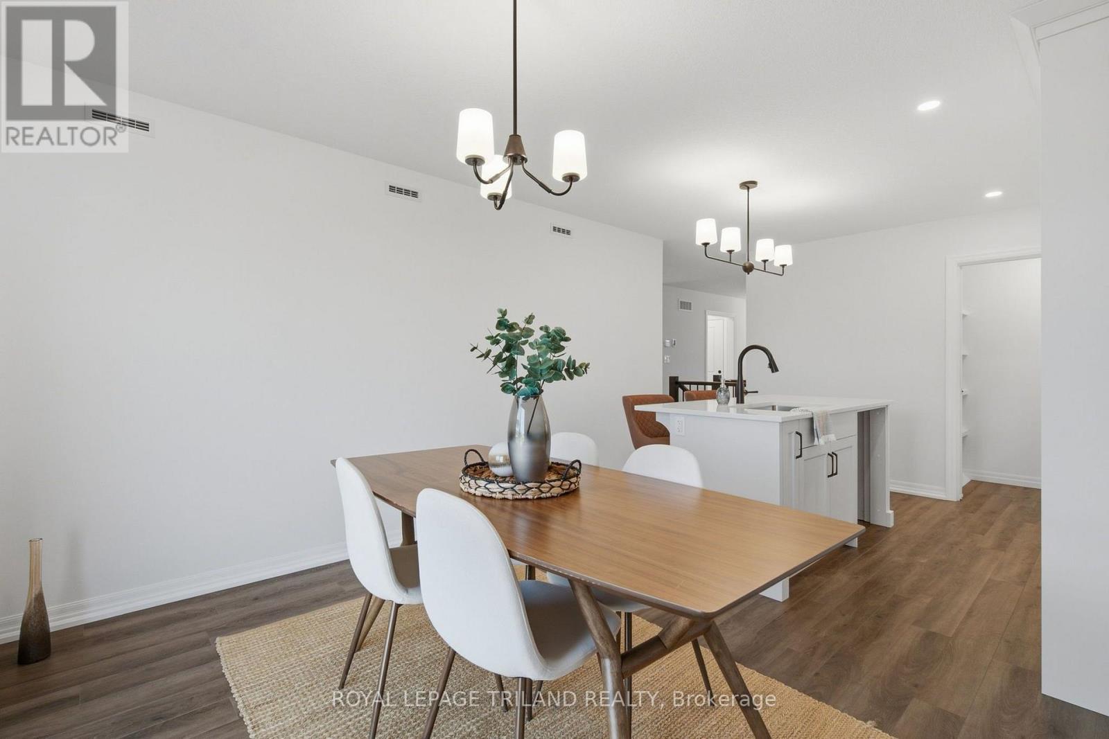154 STYLES DRIVE - 13