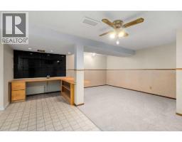 921 Erin Woods Drive SE - photo 19