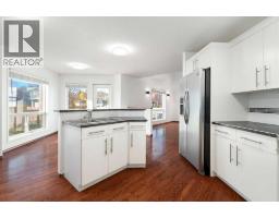 3pc Bathroom - 650 Harvest Hills Drive Ne, Calgary, AB T3K4H6 Photo 12
