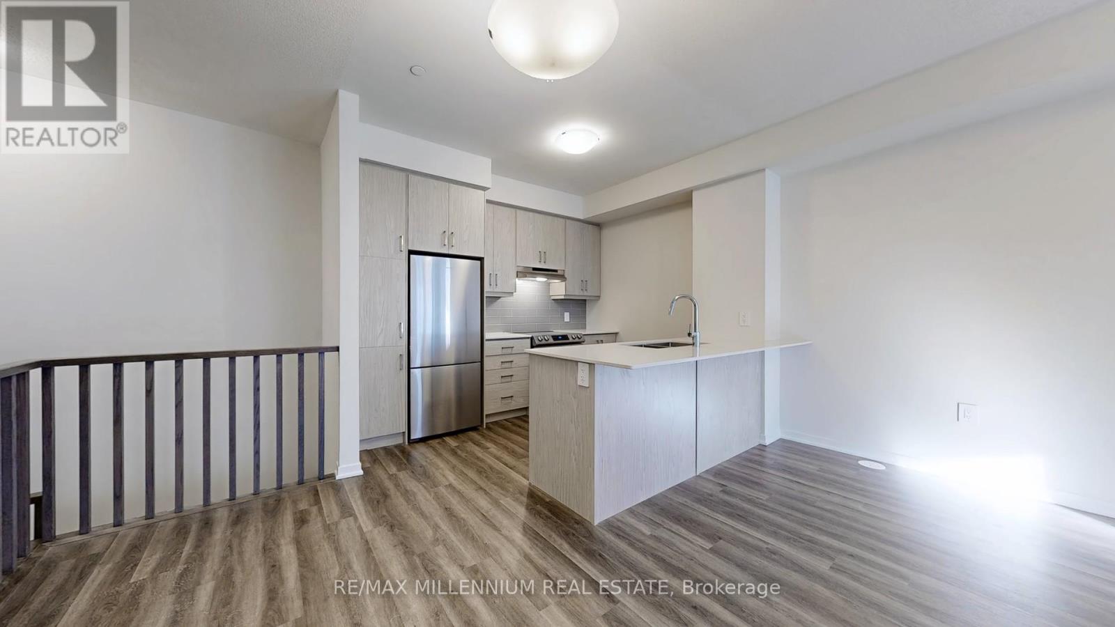 64 - 31 HONEYCRISP CRESCENT, Vaughan (Vaughan Corporate Centre) — photo 11