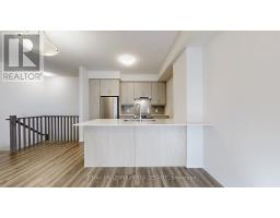64 - 31 Honeycrisp Crescent, Vaughan, ON L4K0N6 Photo 10