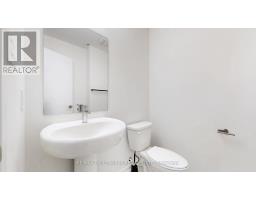 64 - 31 Honeycrisp Crescent, Vaughan, ON L4K0N6 Photo 16