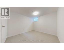 64 - 31 Honeycrisp Crescent, Vaughan, ON L4K0N6 Photo 28