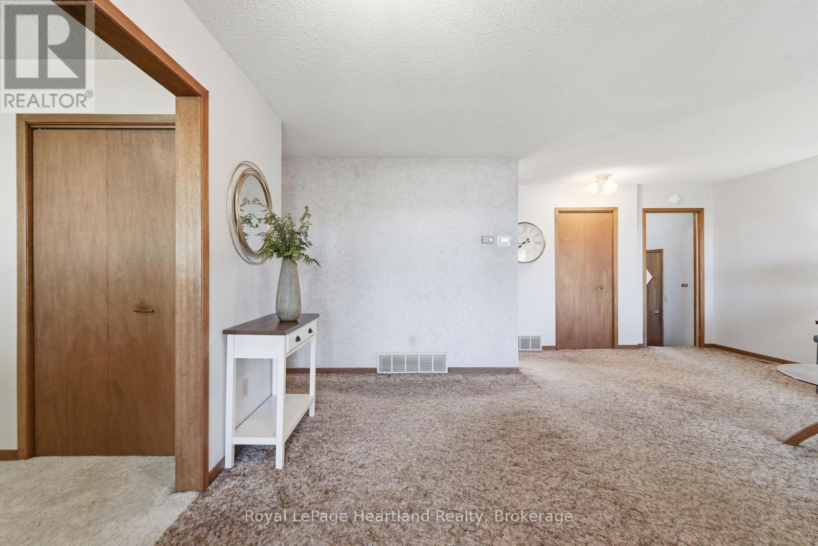 73010 GOSHEN LINE, Bluewater (Hay) — photo 5