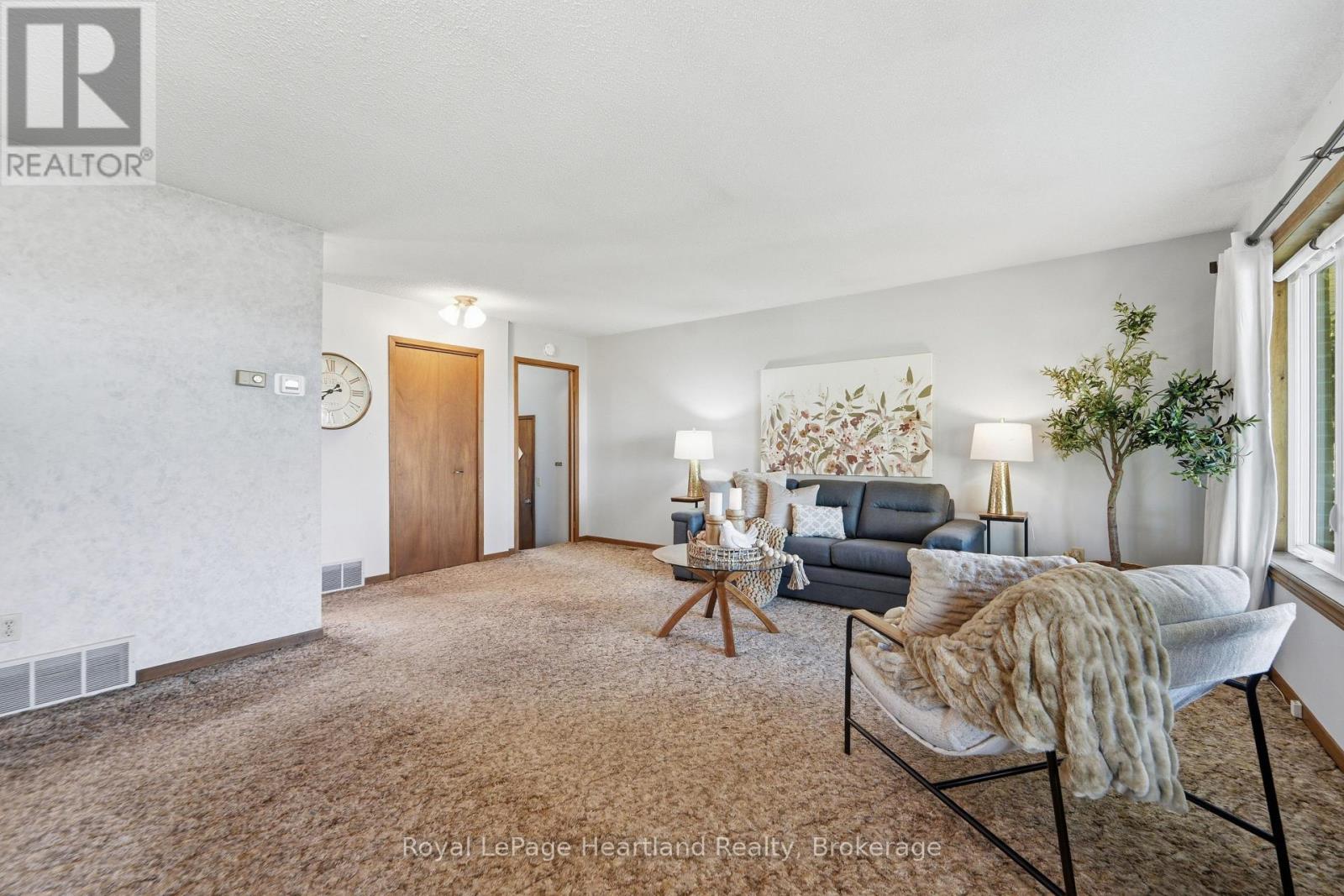 73010 GOSHEN LINE, Bluewater (Hay) — photo 6