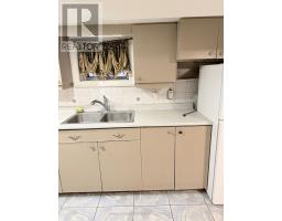 Main - 241 Dunraven Drive, Toronto, ON M6M1H8 Photo 8