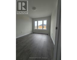 138 Periwinkle Crescent, Woodstock, ON N4S7W2 Photo 10