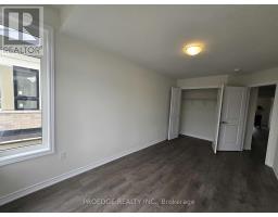 138 Periwinkle Crescent, Woodstock, ON N4S7W2 Photo 8