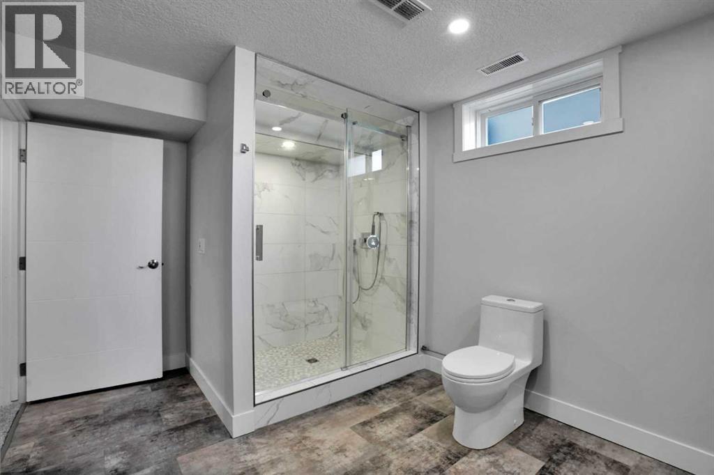 5031 Trelle Drive NE - 18