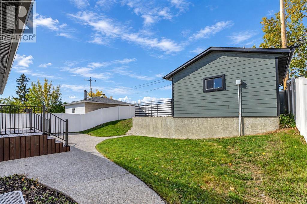 5031 Trelle Drive NE - 27