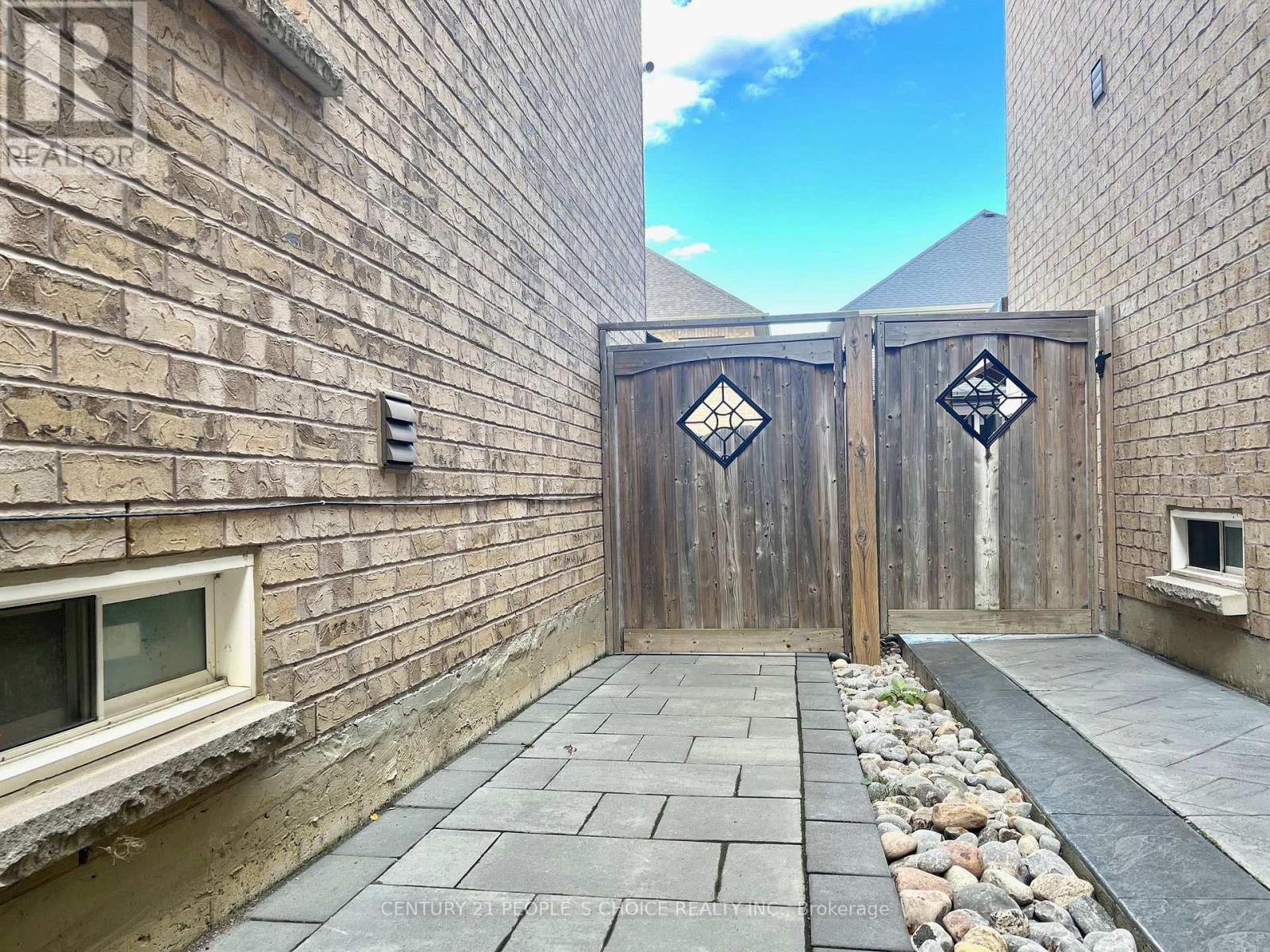 BSMT - 132 ANTORISA AVENUE, Vaughan (Vellore Village) — photo 5