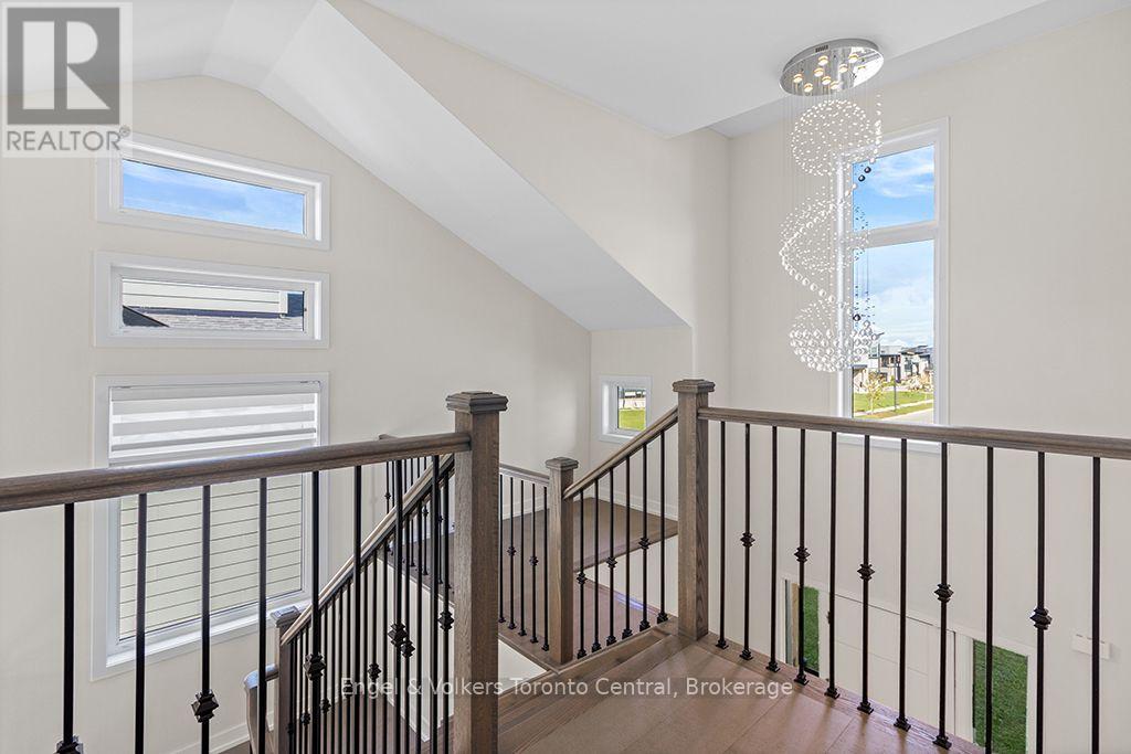 125 Stoneleigh Drive — photo 18