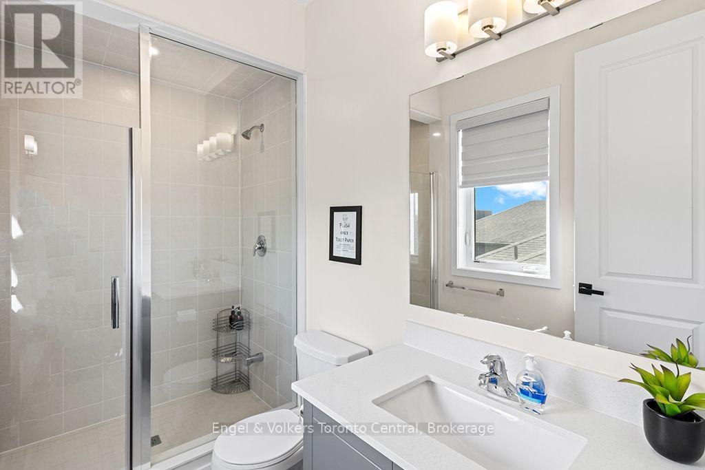 125 Stoneleigh Drive — photo 29