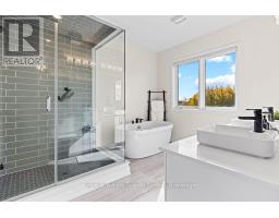 125 Stoneleigh Drive, Blue Mountains, ON L9Y4X5 Photo 24