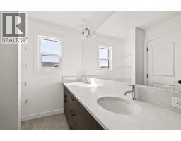 1133 Chinook Gate Bay SW - photo 37