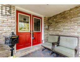 Bedroom 2 - 2588 Pinkwell Drive, Mississauga, ON L5K2B4 Photo 6