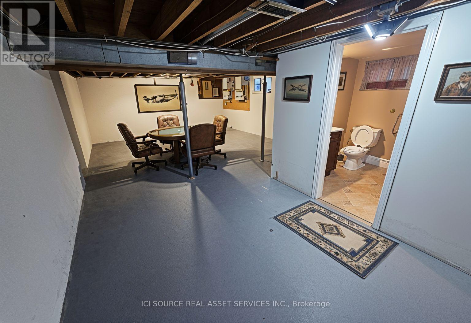 52 Speedvale Avenue West — photo 32