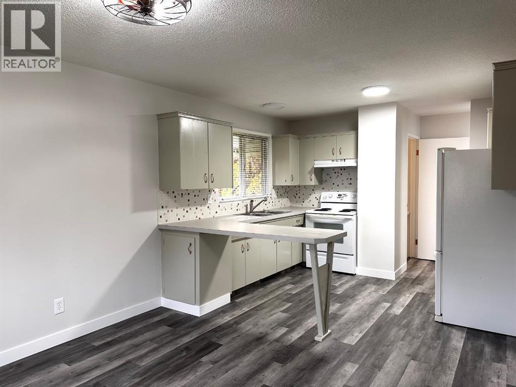 Listing photo – 210 Kent Street, Rural Camrose County