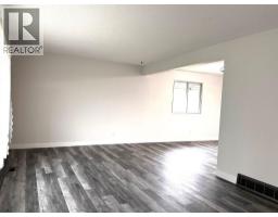 210 Kent Street, Rural Camrose County, AB T4V2N1 Photo 16