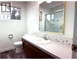 210 Kent Street, Rural Camrose County, AB T4V2N1 Photo 21