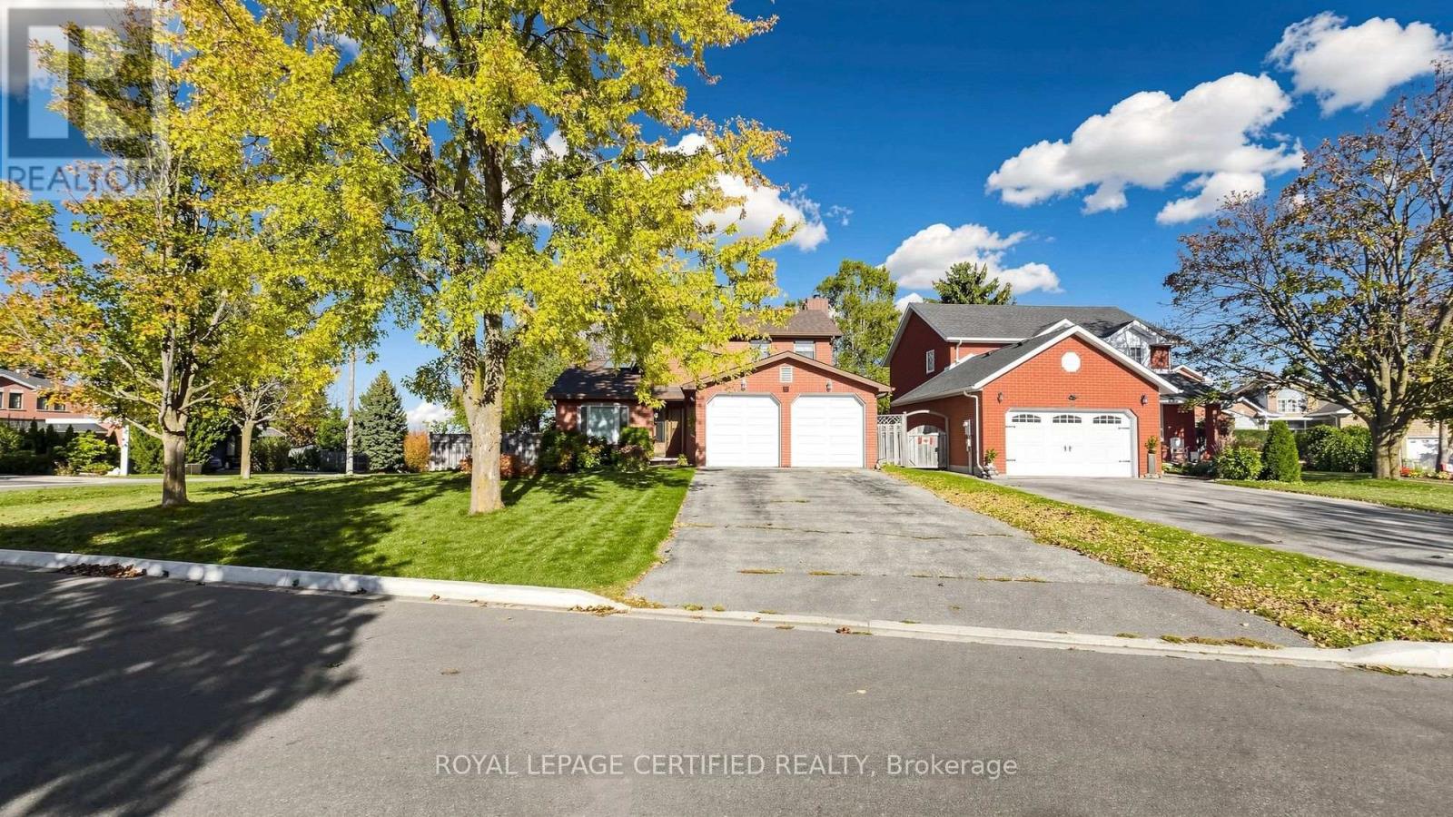 2 GRES COURT, Bradford West Gwillimbury (Bradford) — photo 3