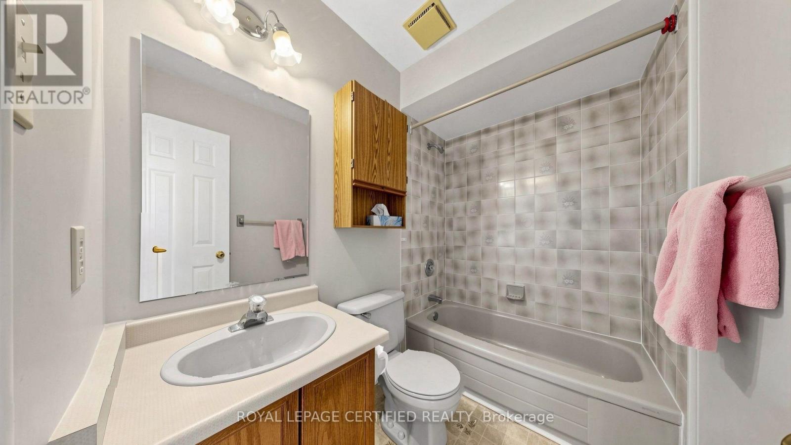2 Gres Court, Bradford West Gwillimbury, ON photo 37
