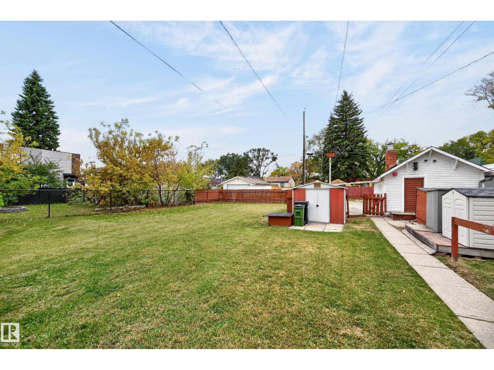 12736 116 ST NW - 10