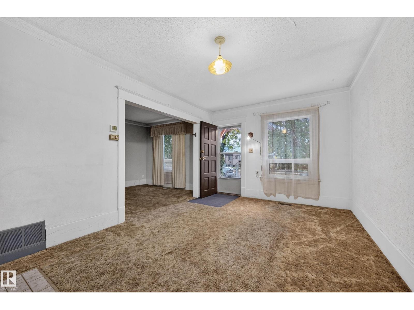 12736 116 ST NW - Image 24