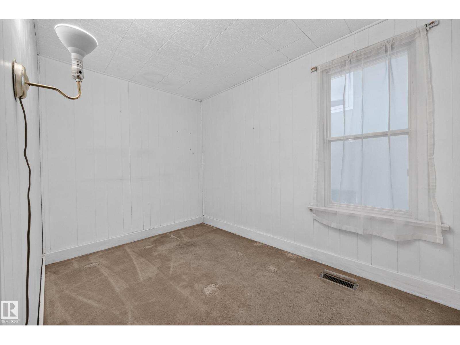12736 116 ST NW - Image 31