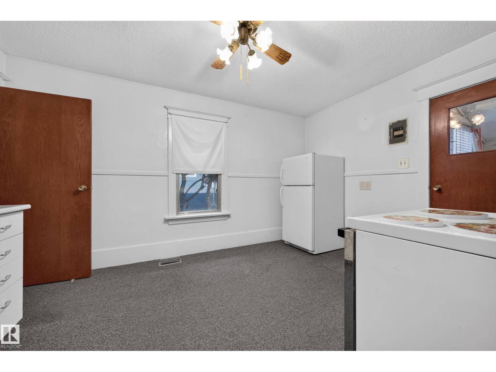 12736 116 ST NW - 34