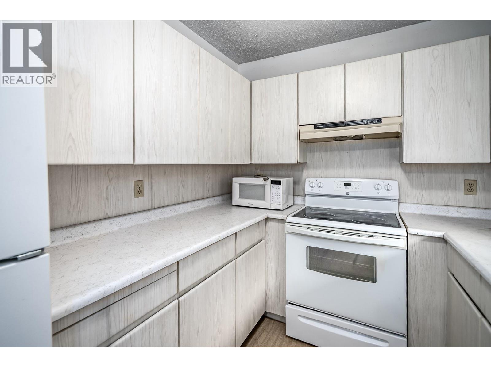 1924 HIGHVIEW PLACE, Port Moody - Image 1