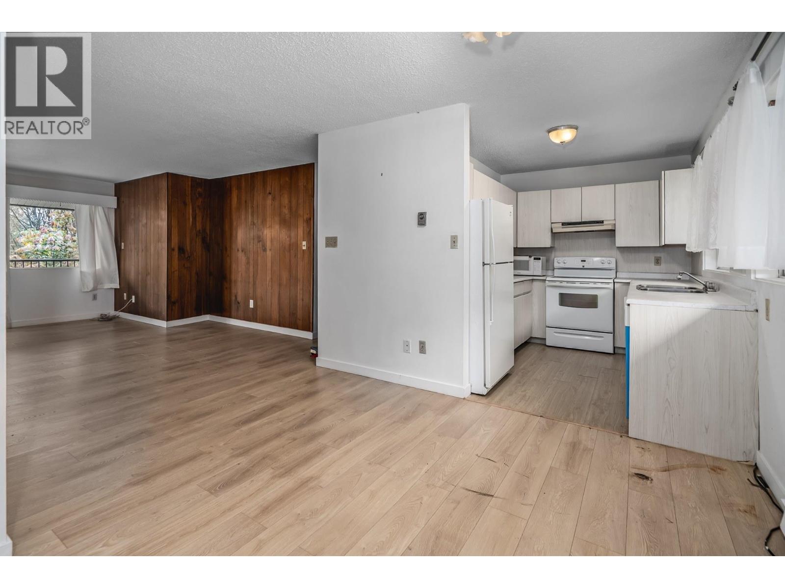 1924 HIGHVIEW PLACE, Port Moody - Image 1