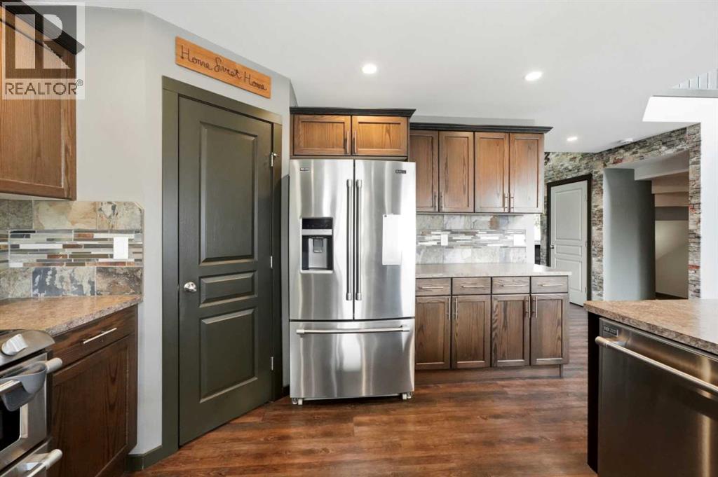 Corner Pantry