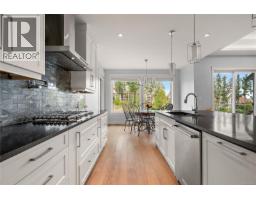 Living room - 2152 Champions Way, Langford, BC V9B0R9 Photo 18