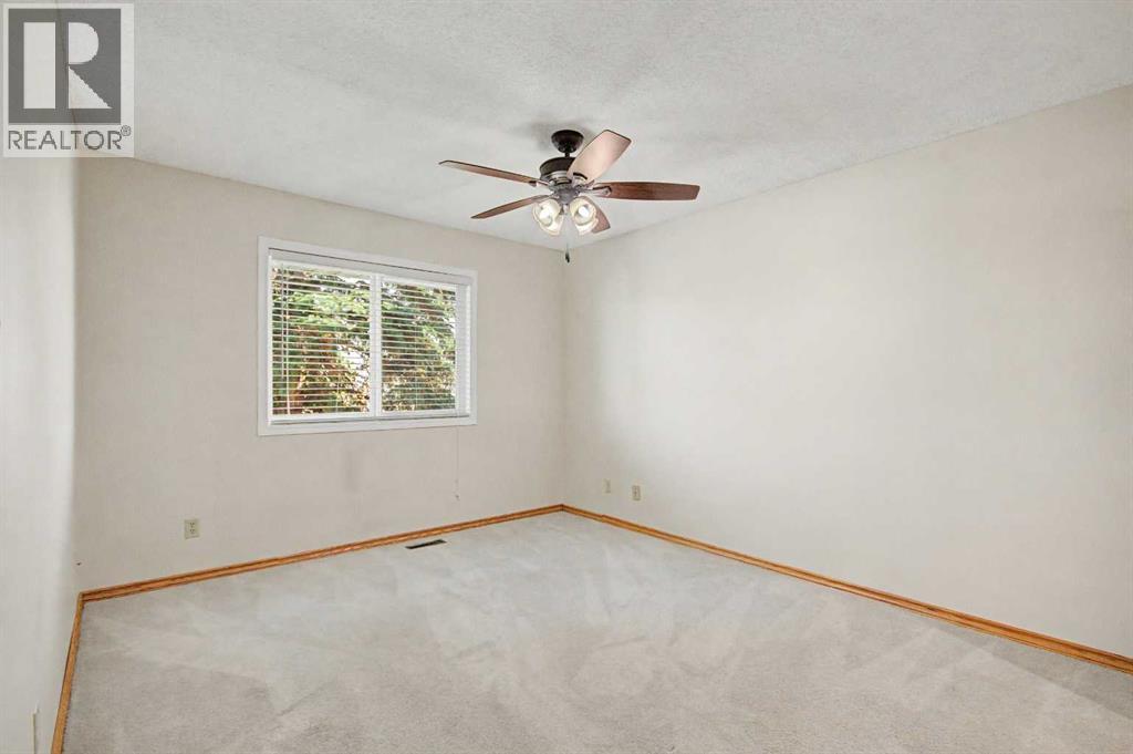 164 Strathaven Circle SW - 15
