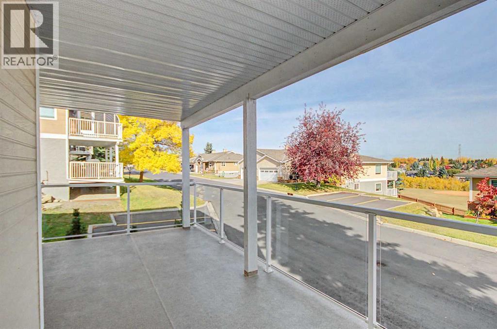 164 Strathaven Circle SW - 29
