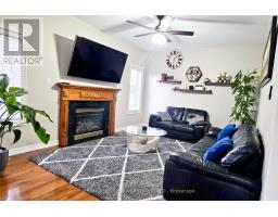 Bedroom 3 - 71 Sweetnam Drive, Kawartha Lakes, ON K9V0A7 Photo 9