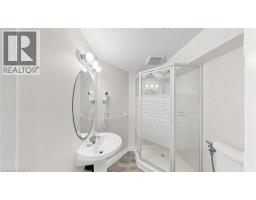 304 Bluevale Street Unit# B, Waterloo, ON N2J4G3 Photo 37