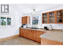 9524 Tranquille Criss Creek Road, Kamloops, BC V2B6B8 Photo 22