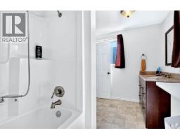 9524 Tranquille Criss Creek Road, Kamloops, BC V2B6B8 Photo 31