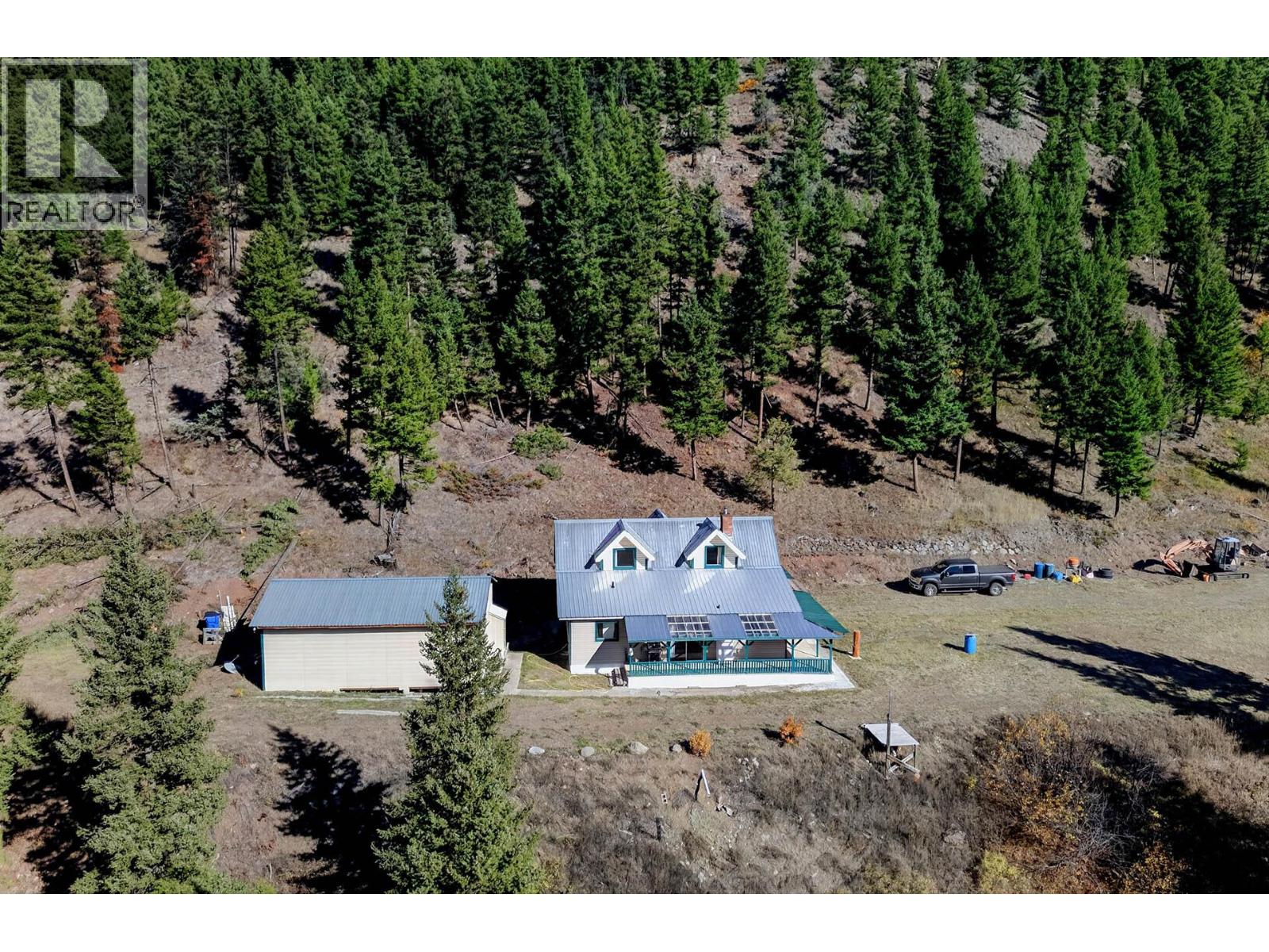 9524 Tranquille Criss Creek Road - 44