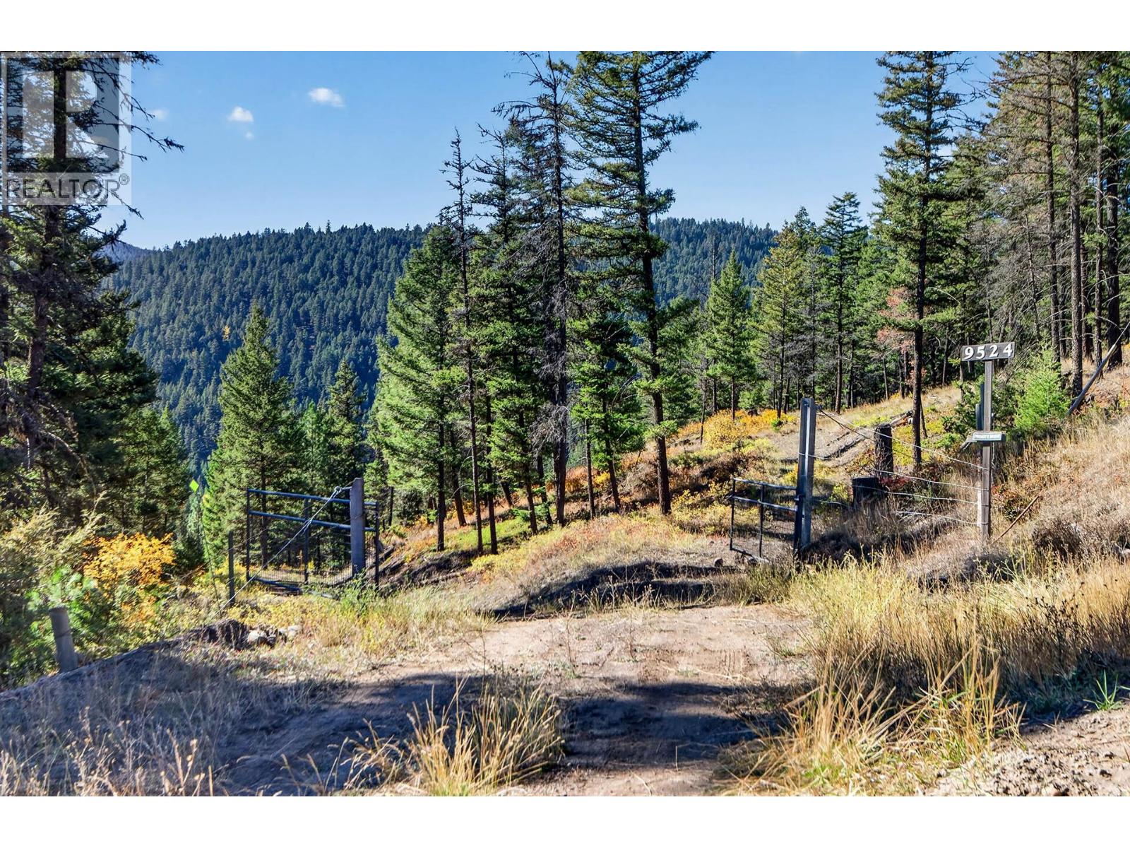 9524 Tranquille Criss Creek Road - 66