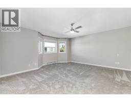 1329 Klo Road Unit# 404, Kelowna, BC V1W3N9 Photo 14